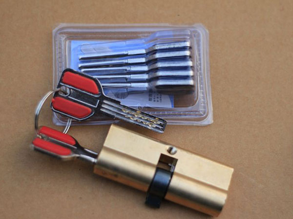 柯坪24小时上门开锁公司