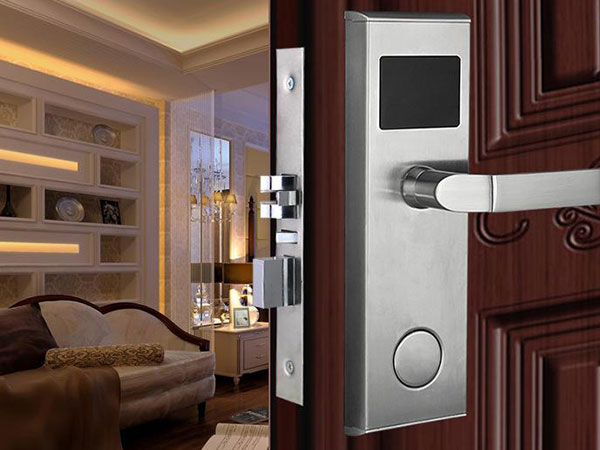 柯坪24小时上门开锁公司